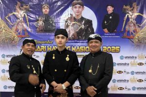 hari wayang 9
